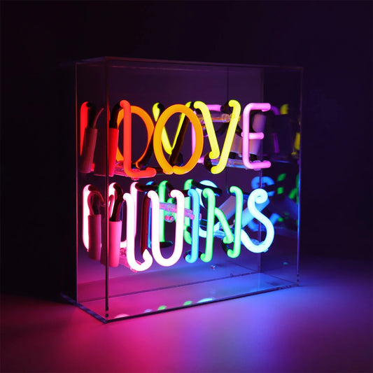 Scatola al neon "Love Wins"